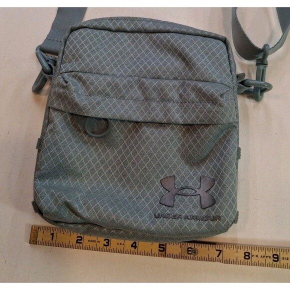 Under Armour Loudon Ripstop Crossbody Bag Pale Green Grey Small Shoulder Purse - Picture 7 of 8